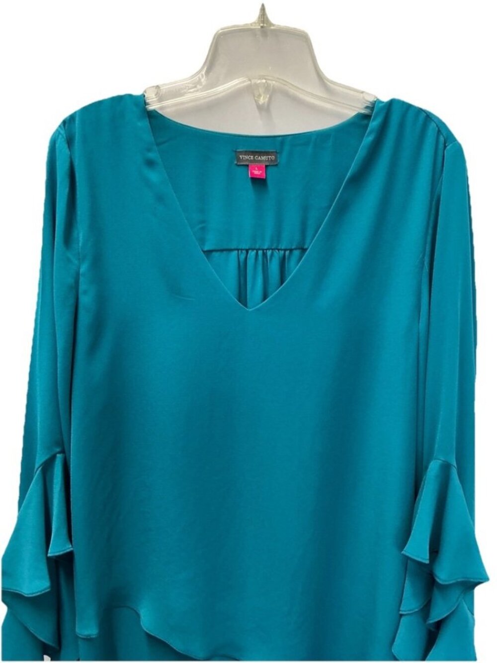 VINCE CAMUTO V-neck Flutter Sleeve Blouse Size Small